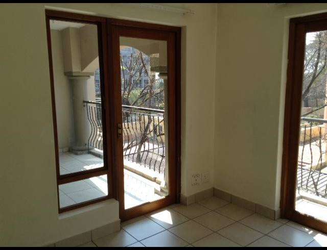 2 BEDROOM PROPERTY TO RENT IN SANDTON CBD